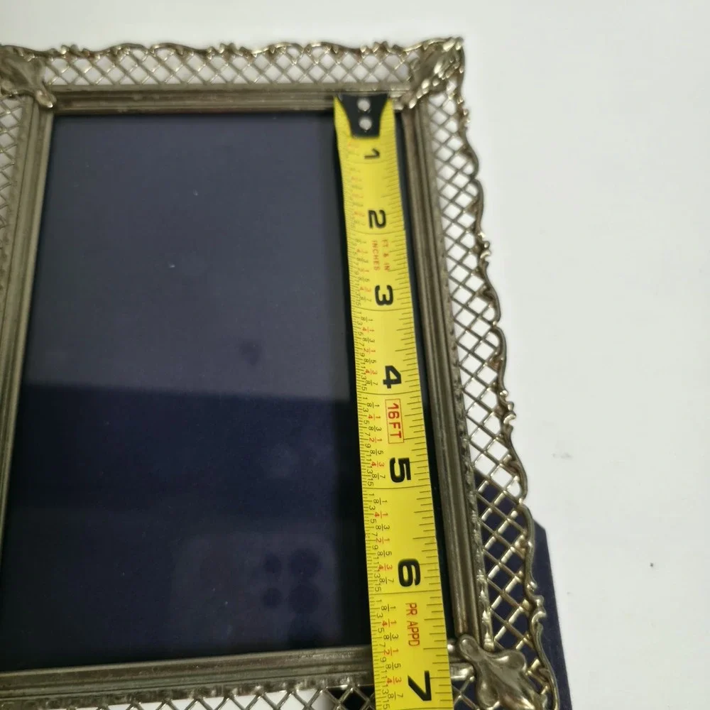 Vintage Hollywood Regency Gold Filigree Metal Picture Frame Ornate Lace Lattice